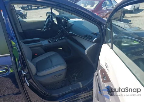 2021 Toyota Sienna Xle from USA, damaged, VIN 5TDJSKFC0MS023566